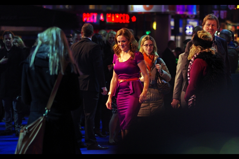 I don't know who this is, but with the white balance on the Pentax screaming with all the Angus Steak House and Pret A Manger signs, I really do like the superviolet coloured dress she's wearing.