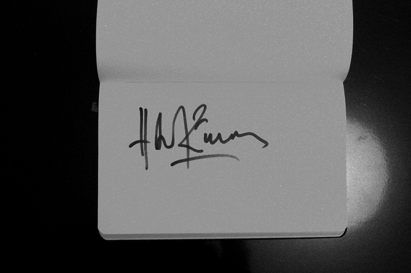 Nineteen Hans Zimmer albums on my iPod. Now... an autograph. And on Monday.... it'll be TWENTY Hans Zimmer albums on my iPod.