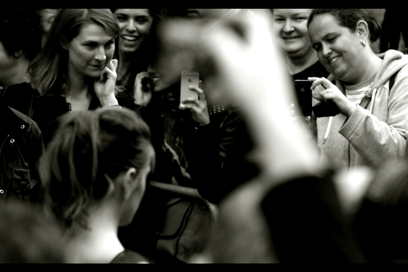It took two minutes for the lady to they were all watching youtube clips of a penguin falling over adorably and not actually photographing the newly-arrived Anna Kendrick.