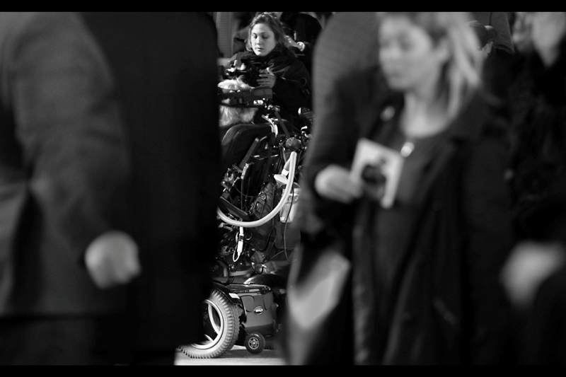 Now there's something you don't see on every red carpet. Or blue carpet, in this case. (Or grey carpet when photo is converted to monochrome, in this specific case)