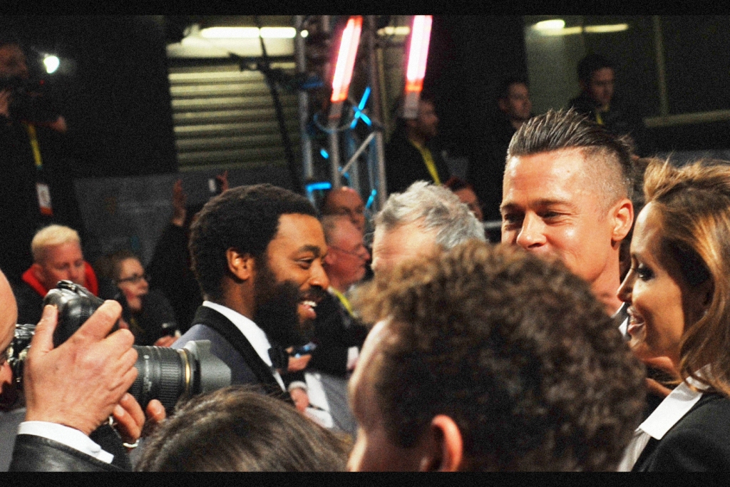And I would either have missed the night’s Best Actor winner Chiwetel Ejiofor ( from Twelve Years A Slave ) entirely if it wasn’t for Brad’n’Ange drawing my camer into their orbit. That, or I would have photographed him more easily without their giant combined starpower drawing everything into their orbit.