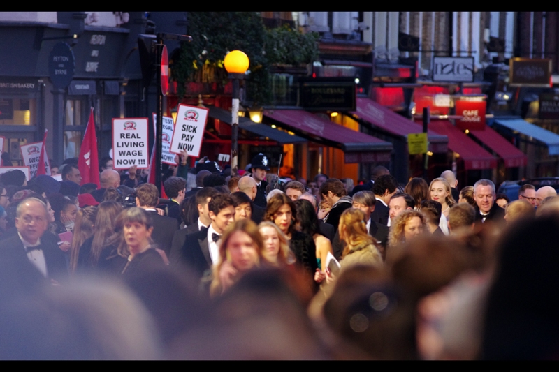In other news... there's a protest going on near where the Stars' dropoff point is. I'm not sure what (say) Eddie Redmayne's union leanings are, or whether he'll use this event to unveil them.