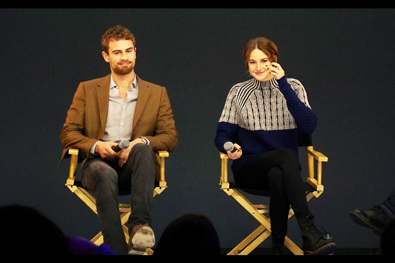 Shailene Woodley is pretty, but mainly I'm staring at her jumper because it looks like one of those Magic Eye patterns from back in the 1990s. You know... the decade most of the fans of this franchise don't remember because they're too young.