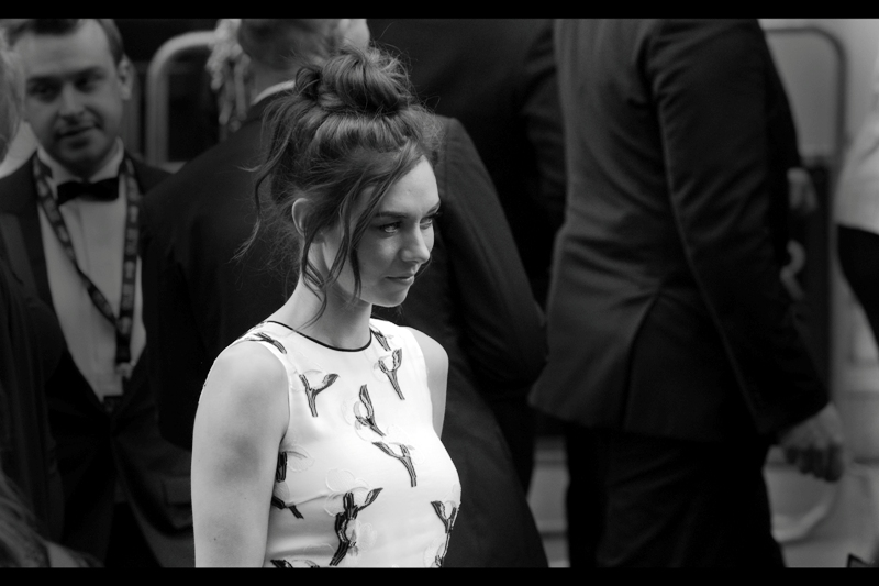 I don't know who this is, but this is at least one of her good sides