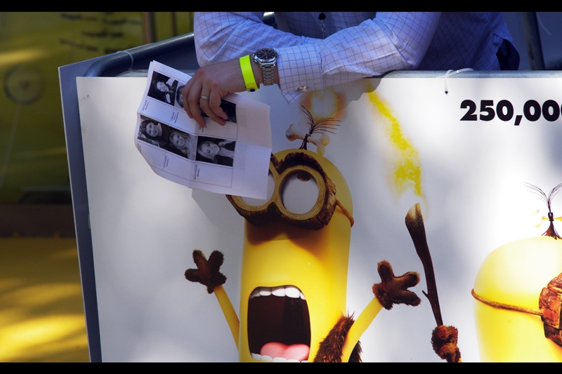 A fairly accurate interpretation of my opinion of The List Of Expected Attendees for this premiere. Let's just say it's becoming more evident that the budget for T-Shirts, Hats, Flags and Balloons came fromnot having to fly Michael Keaton to London First Class.