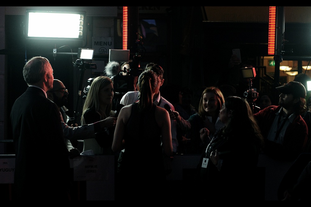 Unlike the only other time I photographed Robert De Niro ( at the 'Righteous Kill' premiere back in 2008 ) he didn't really sign autographs. At this premiere, in contrast, he didn't do any interviews except the one he did on stage.