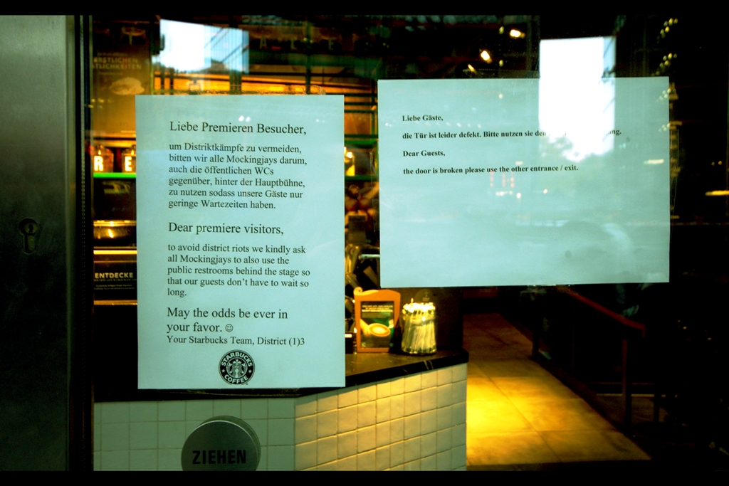 Door sign, Starbucks Potsdamer Platz. Don't ever let anyone tell you Germans don't have a sense of humour, either! :)