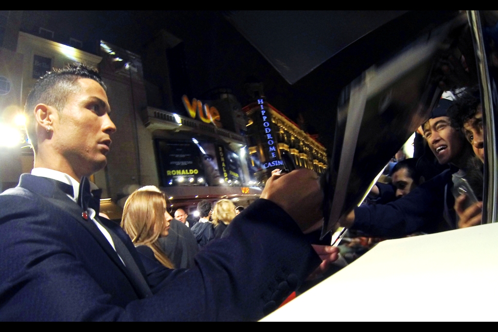 "You frighten me. And with my talent, fame, wealth and dual bodyguards behind me, not a lot frightens me" . Meanwhile, the person behind and to my right has reached out and around the front of me to MY right to get something signed .... which seems to contravene basic body mechanics.