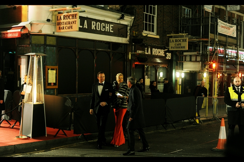 "Excuse me... are you famous?" Or more to the point, would anybody at the British Fashion Awards wear such a hideous jacket, even if it was keeping them warm in the 5 degree celsius temperatures?
