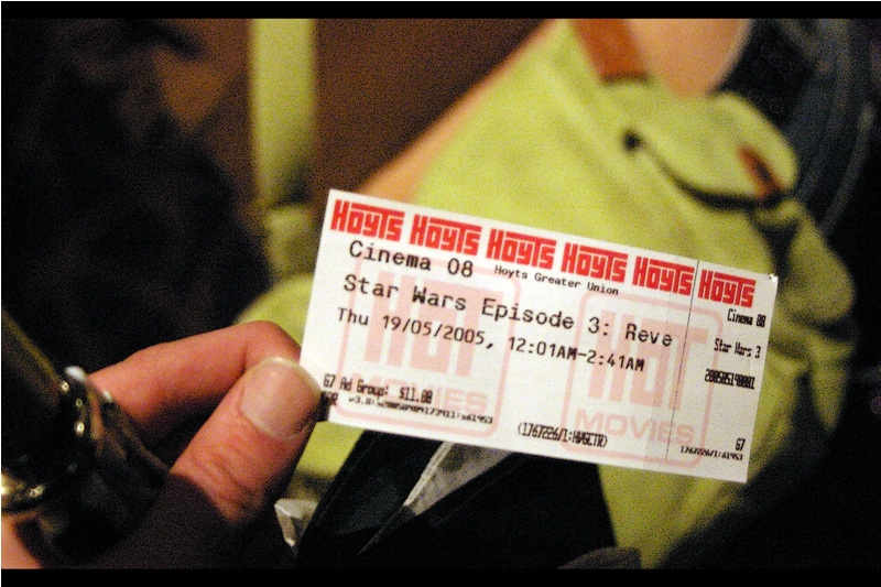 Me, to myself : I've got a ticket to a 1min past midnight screening!! where are all the Hot Babez I can impress with this?? <this thought process, as well as my insistence at the time that Hot Babez were happy to be called 'Hot Babez', explains a lot about where I am in my life today>