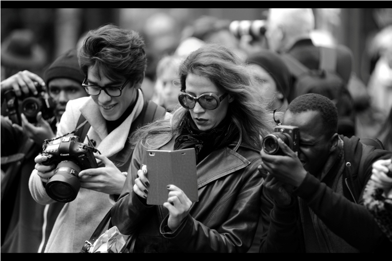 "Check it out! I managed to put an Angry Birds app onto my DSLR!"