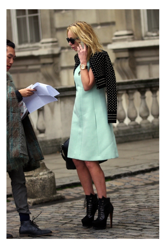 “Horace? You’re right. These heels are too high. Send the Butler around to come rescue me, I’m not walking another step”
