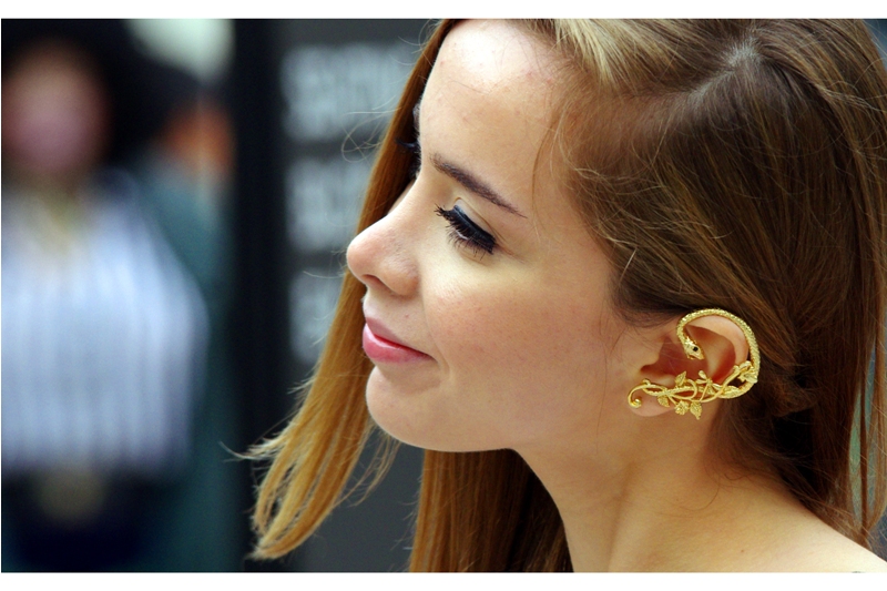 Best ear-mounted bluetooth device ever.