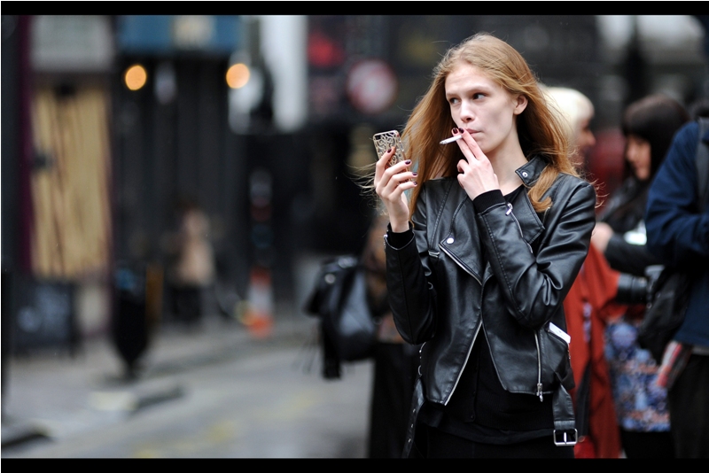 " I gotta take a selfie of myself smoking so can send it to Mom. THAT'S how edgy I am"