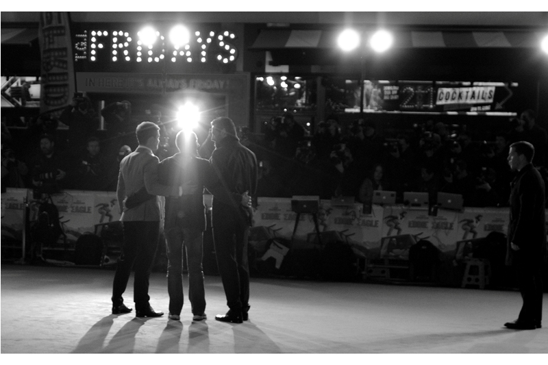 Three wise men and a star... all the harbingers of the imminent arrival of Gary Barlow appear to be in place.