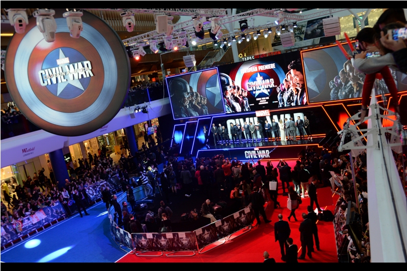 One thing they traditionally end large Marvel premieres with is a cast assembly on the main stage (otherwise I would have happily left about 30mins earlier. Well.. .not happily. Fairly begrudgingly, actually)
