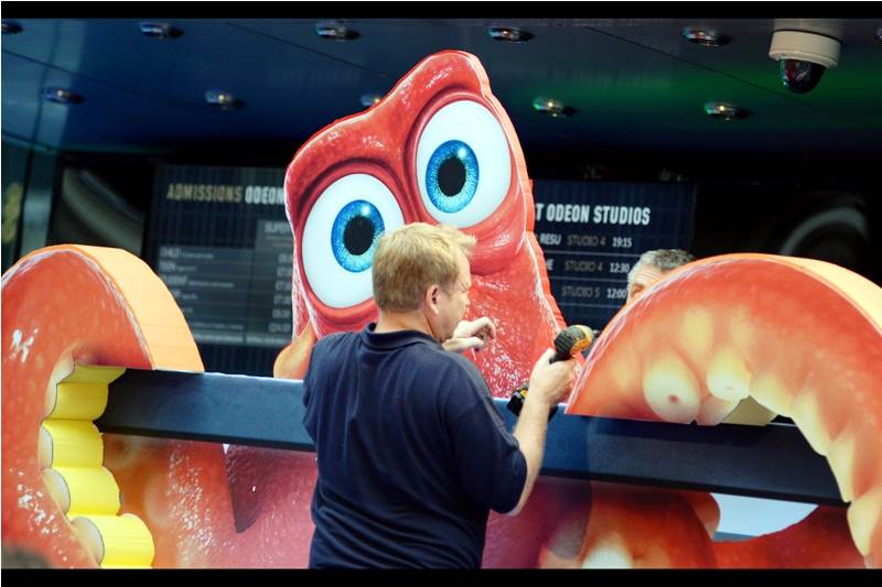 Staring contest! (I lost - they had a sign for Independence Day Resurgence on the indicator board behind, and I'd kind of forgotten that movie existed)