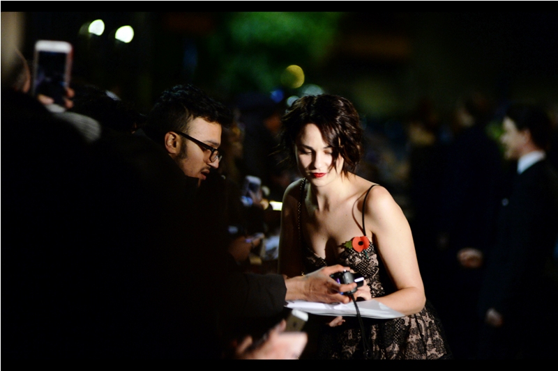 I'm not sure who this is, but this is the second of three (four?) women tonight that people in the dealer pen were excitedly calling "Lily". I think she kind of looks like actress Tuppence Middleton, but I generally don't bet against autograph dealers.