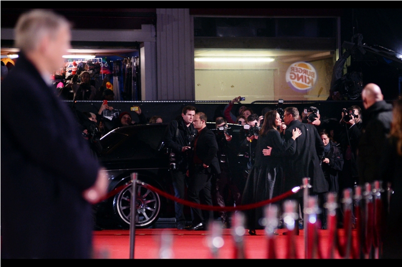 To the screams of fans and the gratitude of Burger King who have once again worked their logo into one of my photos - both Marion Cotillard and Brad Pitt have arrived!