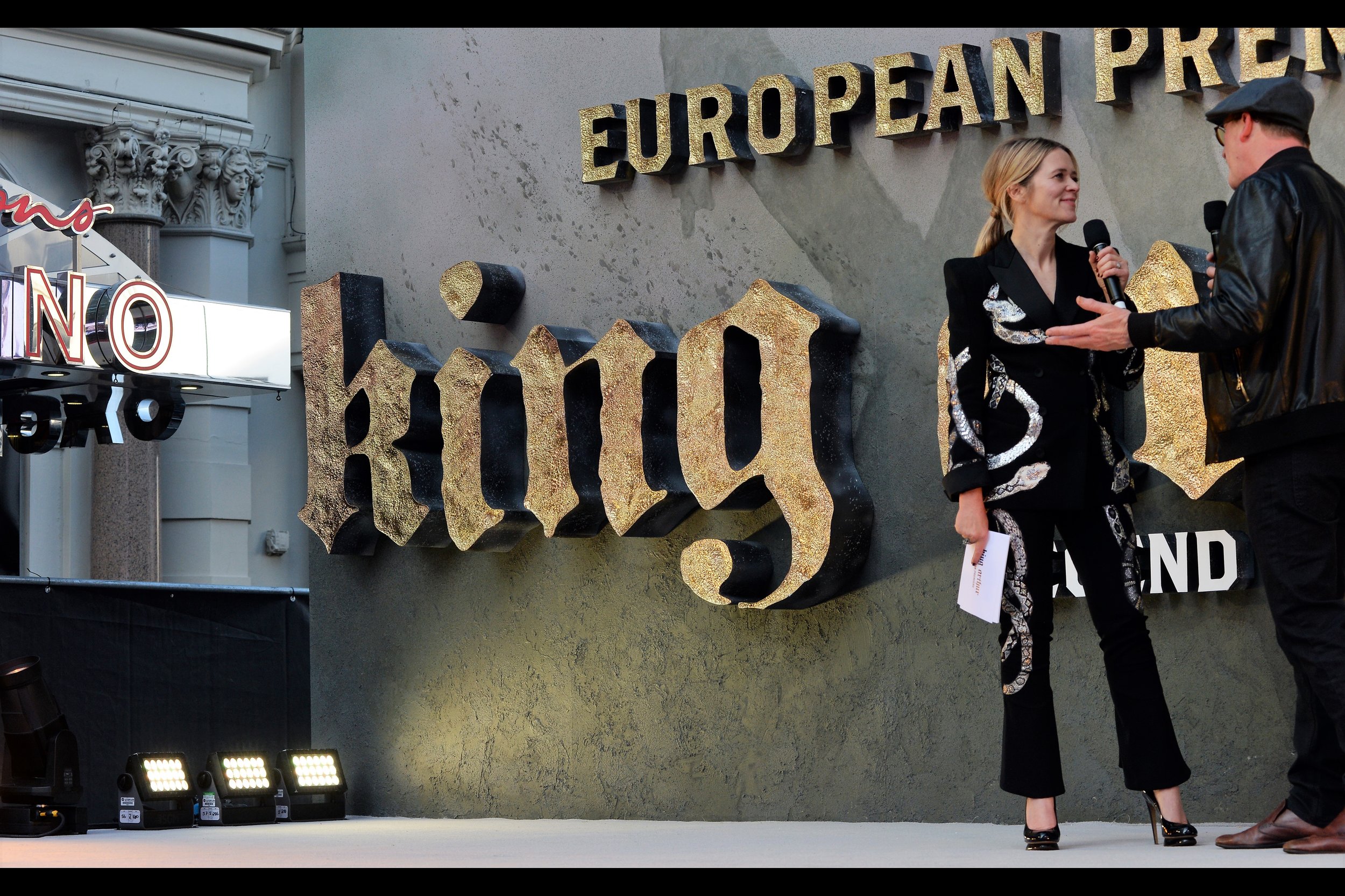 I liked composing the stage so it said "No King"... but sadly the lighting had changed by the time Charlie Hunnam was on stage.