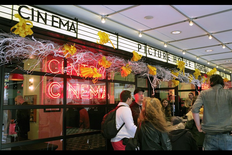The Picturehouse Central disappointed me gravely last week when their "International Premiere" for the Sundance London Festival Opening had pens and security (and members of the public) present, but no stars deigned to walk in via the front door.