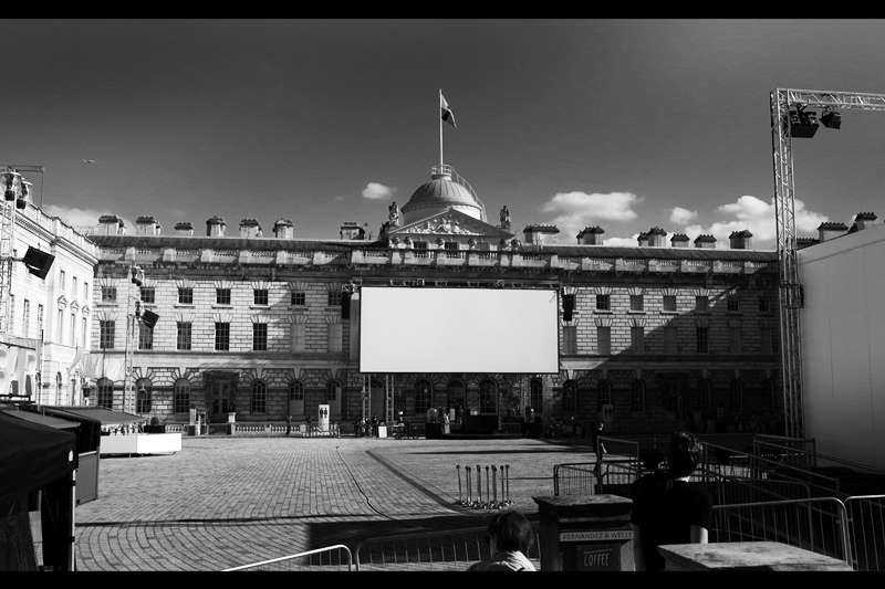 The Film4 Summer Series is held at Somerset House, formerly the site of the hallowed London Fashion week and the site of only one previous premiere I've been to : 'Two Days, One Night' starring Marion Cotillard.