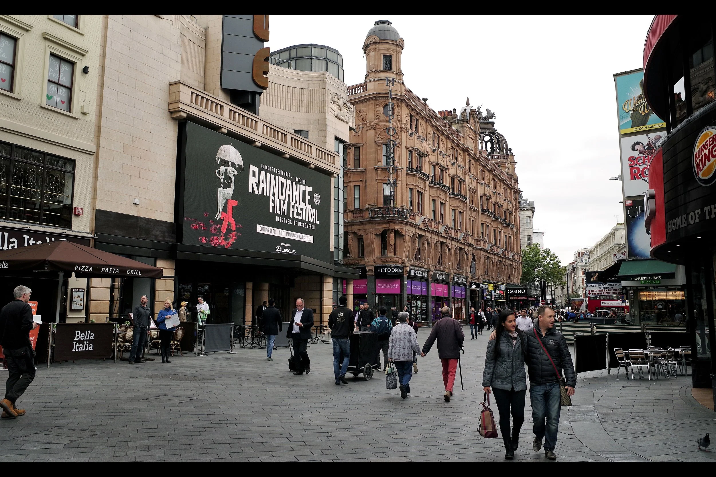 Photo taken a few days earlier just prior to the Raindance Film Festival opening and World Premiere of 'The Lies We Tell'.... which I walked away from because this does NOT look like a World Premiere. Speaking of which : let's get back to this world premiere....