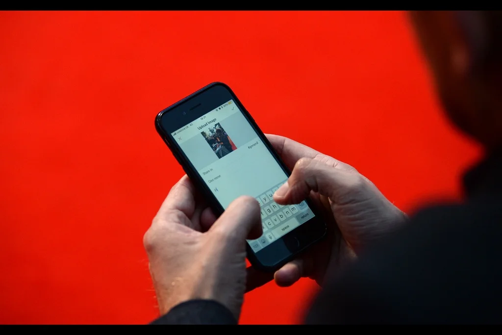 "If I can beat the Social Influencers to uploading this tweet I can be king of Snapchat!!"