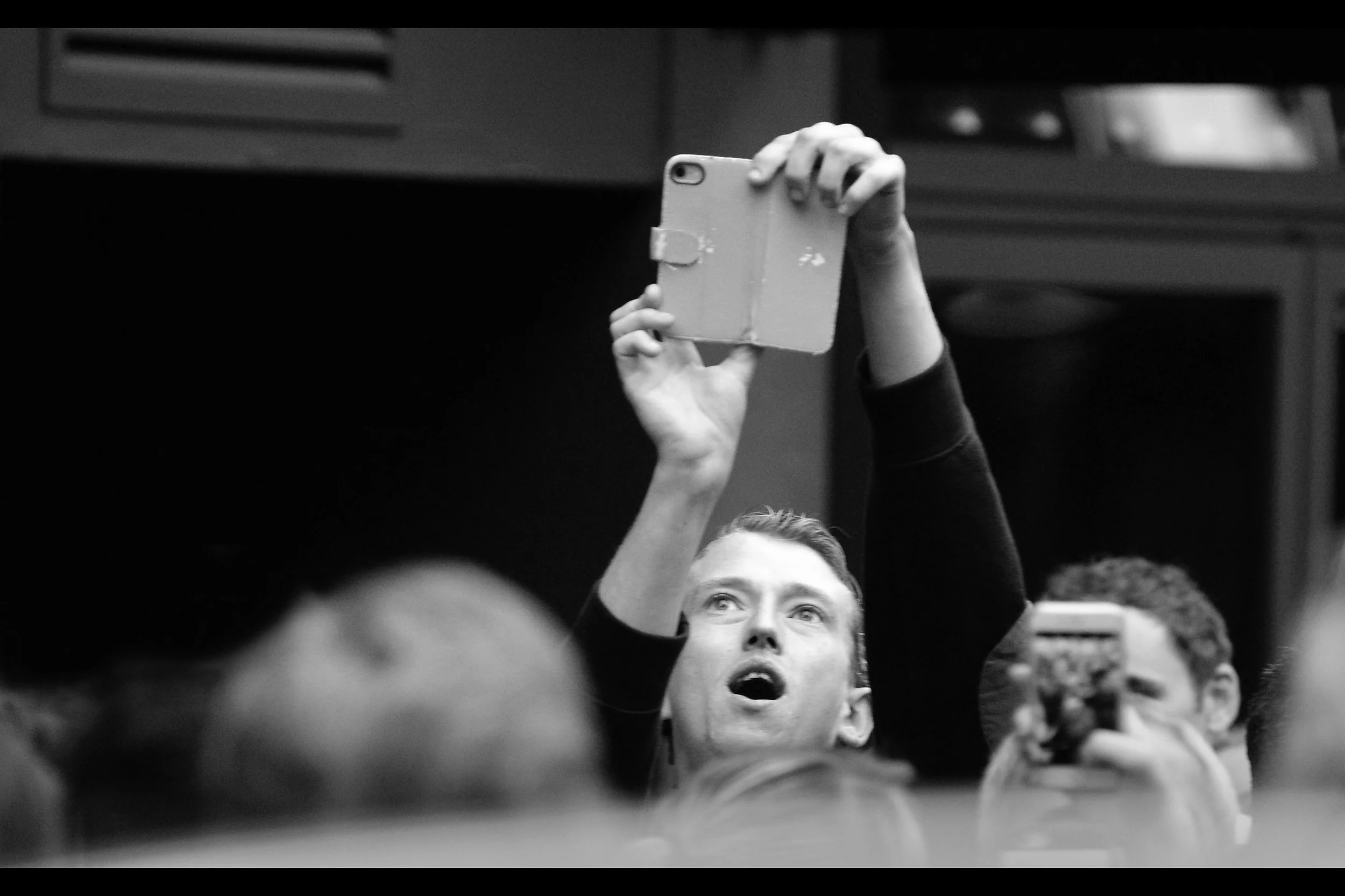 "OMG the wifi signal strength is amazing right here!!"