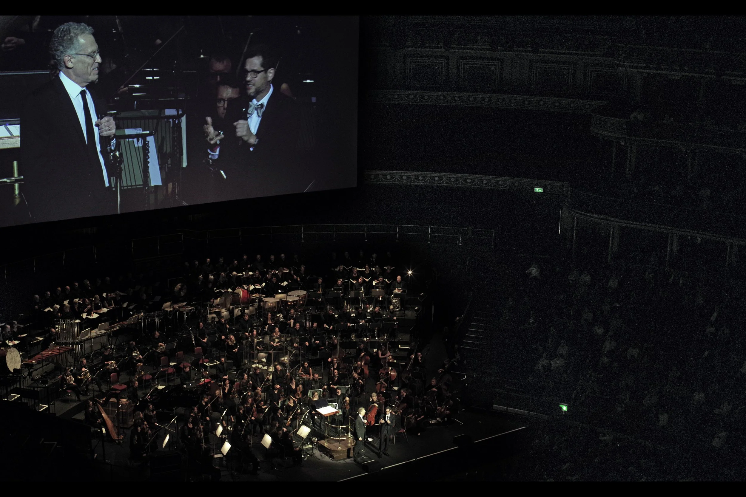 The guy from 'Lost' recounted a live scoring session that ended with the orchestra cheering and crying (and then they played the music and the scene : a five minute segment without words or sounds, just music. It was pretty great)