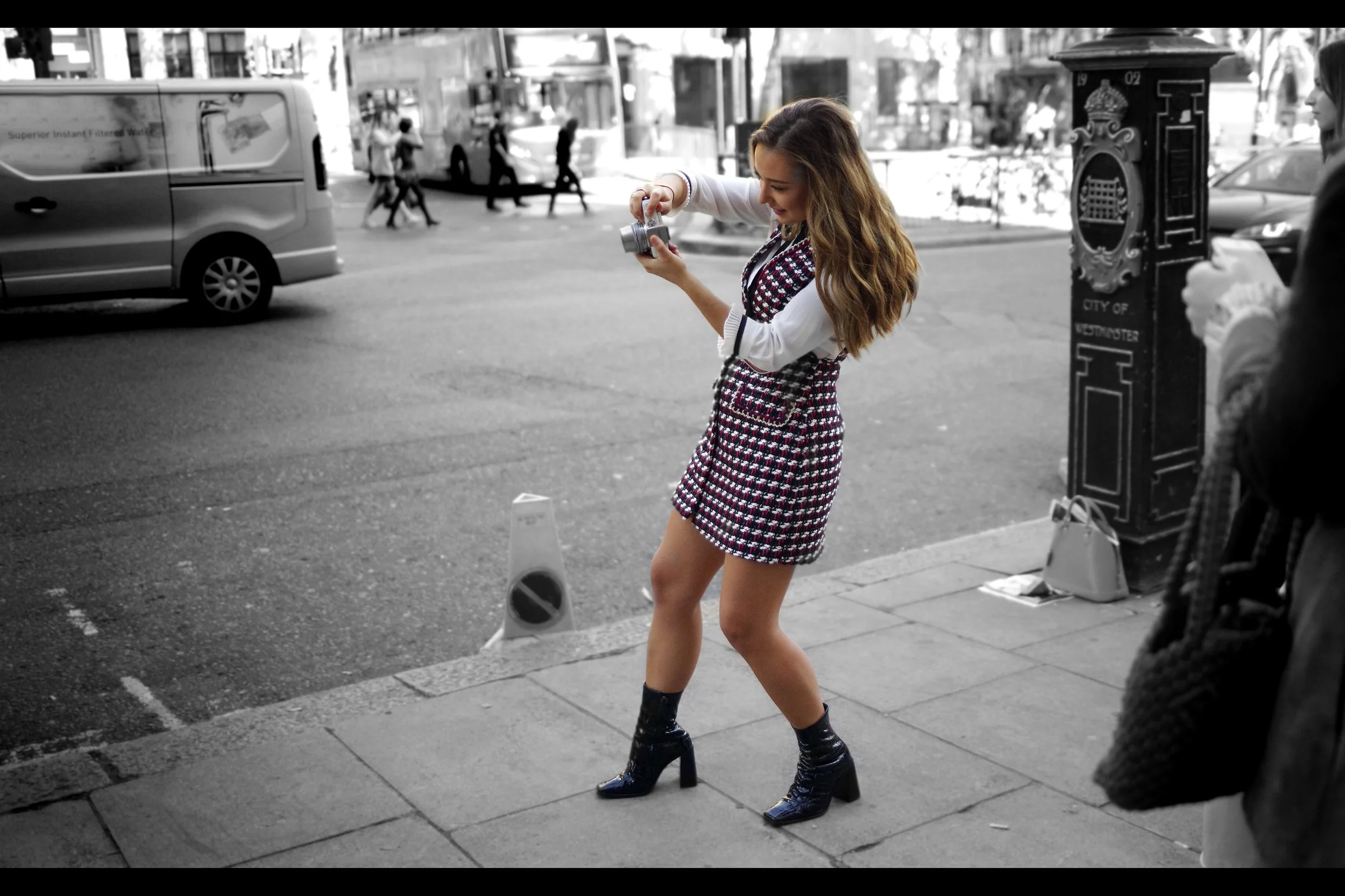 “Is there any way I can pretend to take a photo of you when I’m actually taking a selfie of ME?”