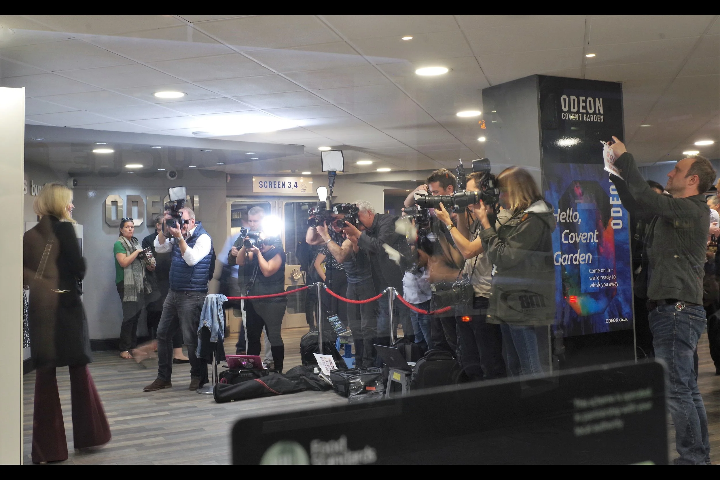 So basically this premiere ( I mean… gala ) had no outdoor elements : no barriers, no carpet, no security and certainly no wristbands. So you might wonder : was I seriously going to stand here and shoot through glass for this? …and I can’t believe after all this time you don’t know me.
