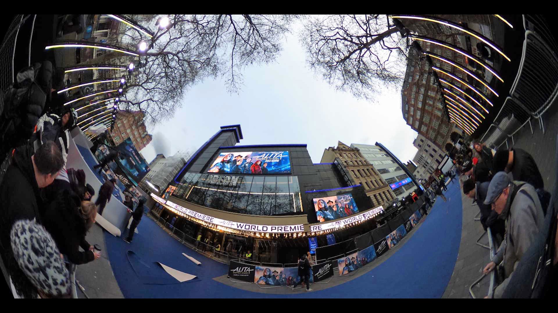 First journal photo for the year comes from my new ‘toy’ - a Ricoh Theta 360-degree camera I picked up remarkably cheaply in Japan last time I was there (“remarkably cheaply” in this case being defined as “we’ve got a new model coming out but this fool doesn’t know that… let’s sell him one of the old ones since he doesn’t know better”) .