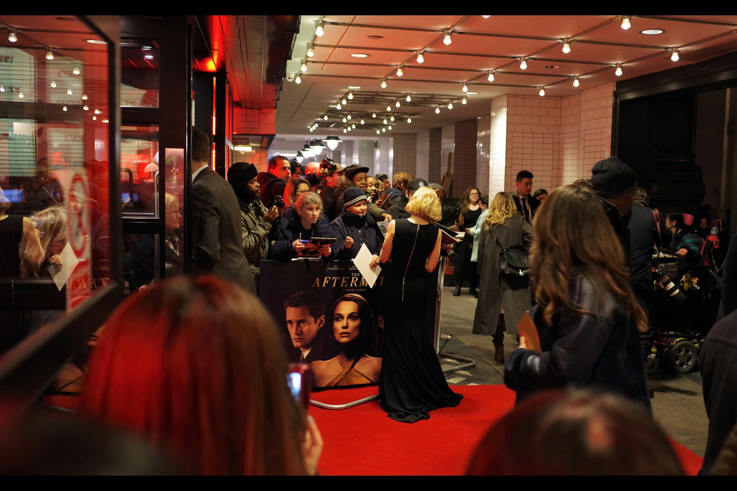 I have no idea who this is - possibly Kate Phillips - not only did she only sign for the Dealer Pen, but she didn’t even look in the direction of the pen I was in before heading inside. I mean… feel free to choose your friends, lady… but feel free to be judged for your choice.