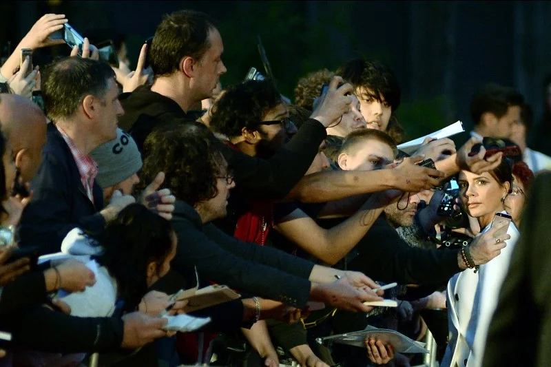 “You could keep taking photos or you could, like, HELP or something?!”
