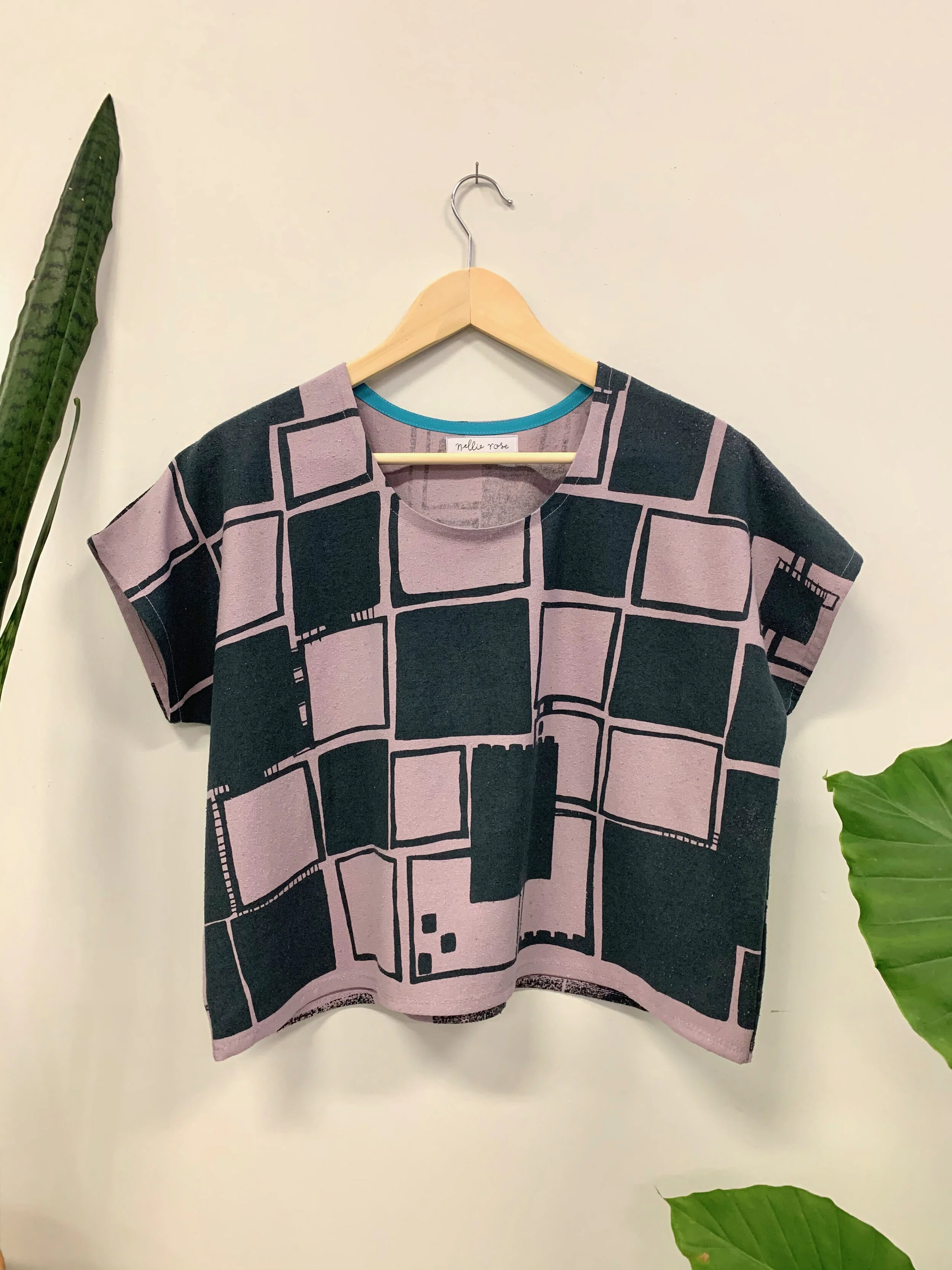 City Blocks//Scoopneck Top// M/L