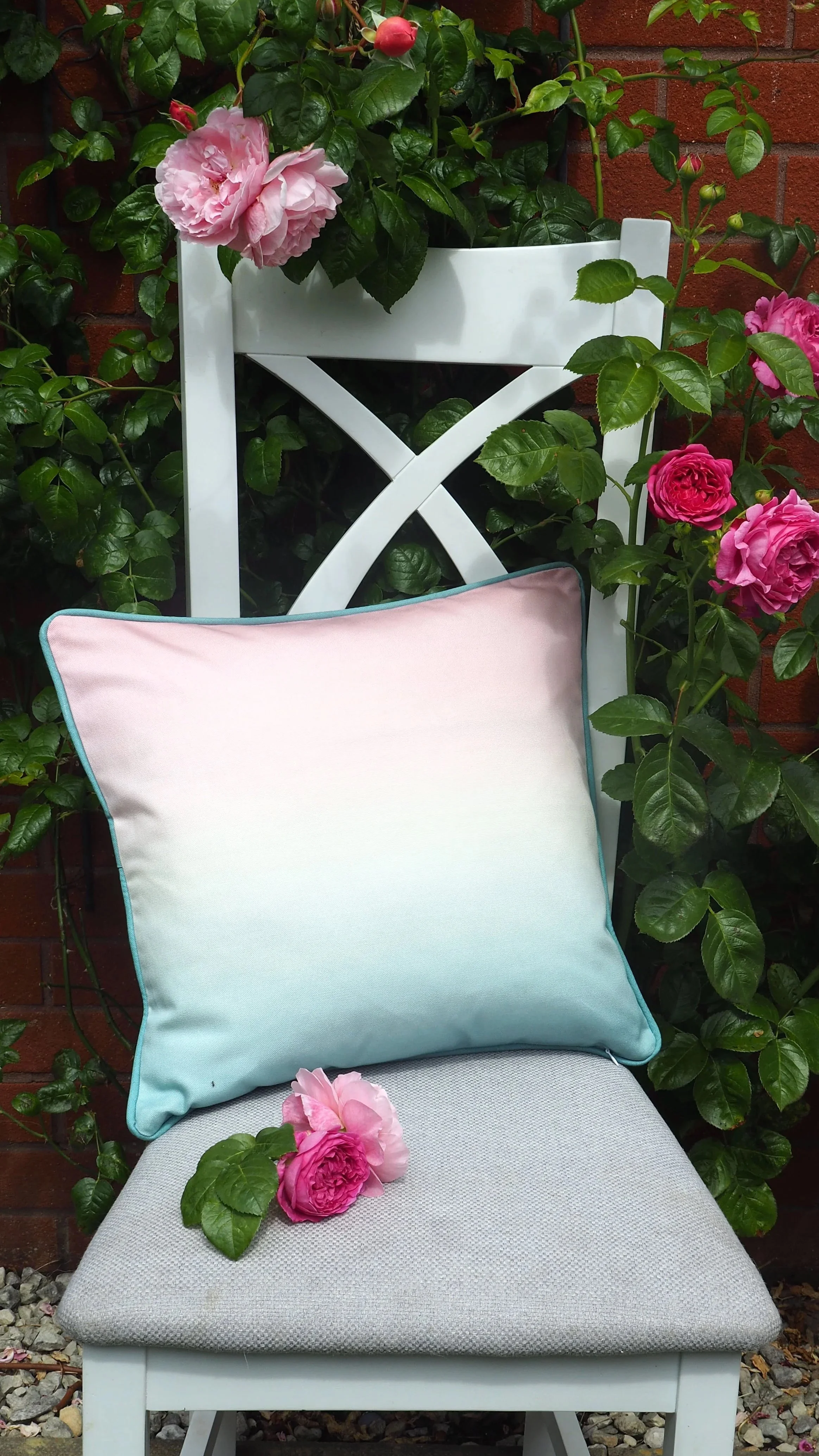 Up+Up+And+Away+Cushion+back+%28organic+Cotton.jpg