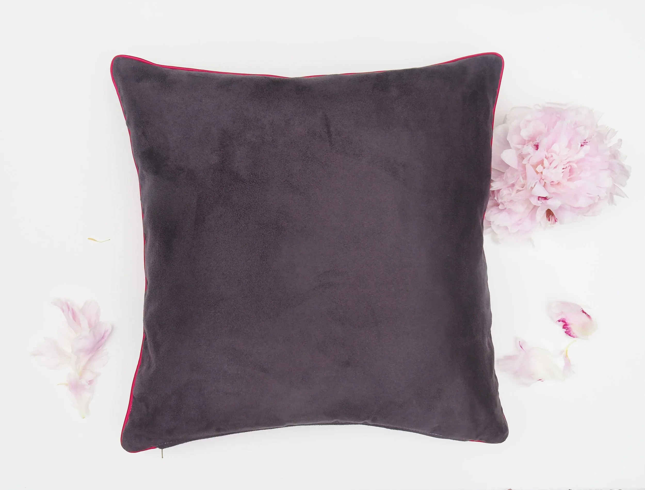 Zasnzibar Cushion back.jpg