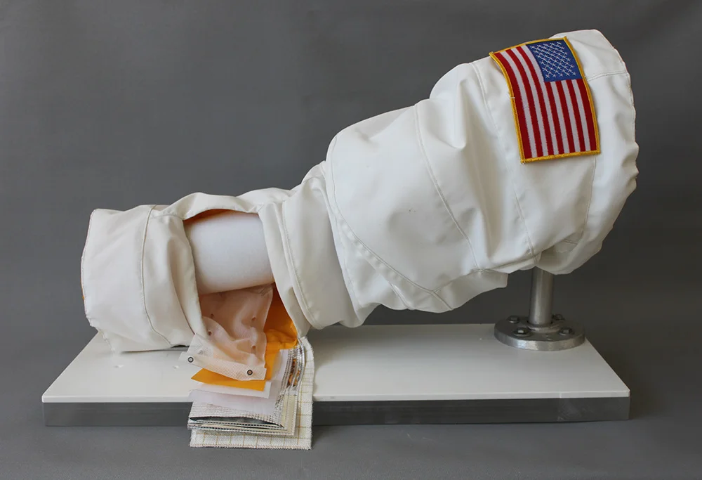 EMU_MuseumDisplay_SpaceSuit_ArmModel_FinalFrontierDesign_onGray.jpg