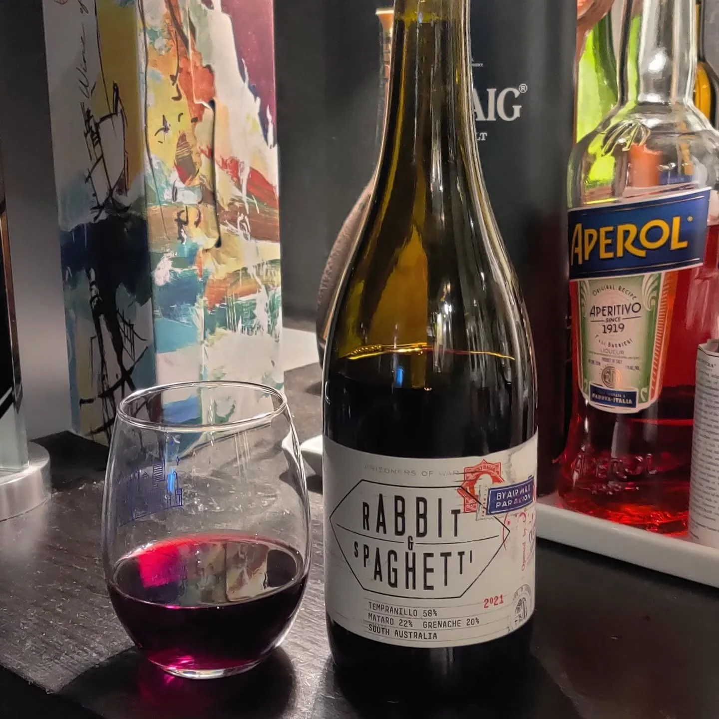Craving a bold red tonight - something different - I grabbed this intriguing bottle and popped the cork.

An unlikely blend of Tempranillo, Mataro (French Mourvedre) and Grenache, it's stratified with flavors from each grape: stewed prune and vanilla