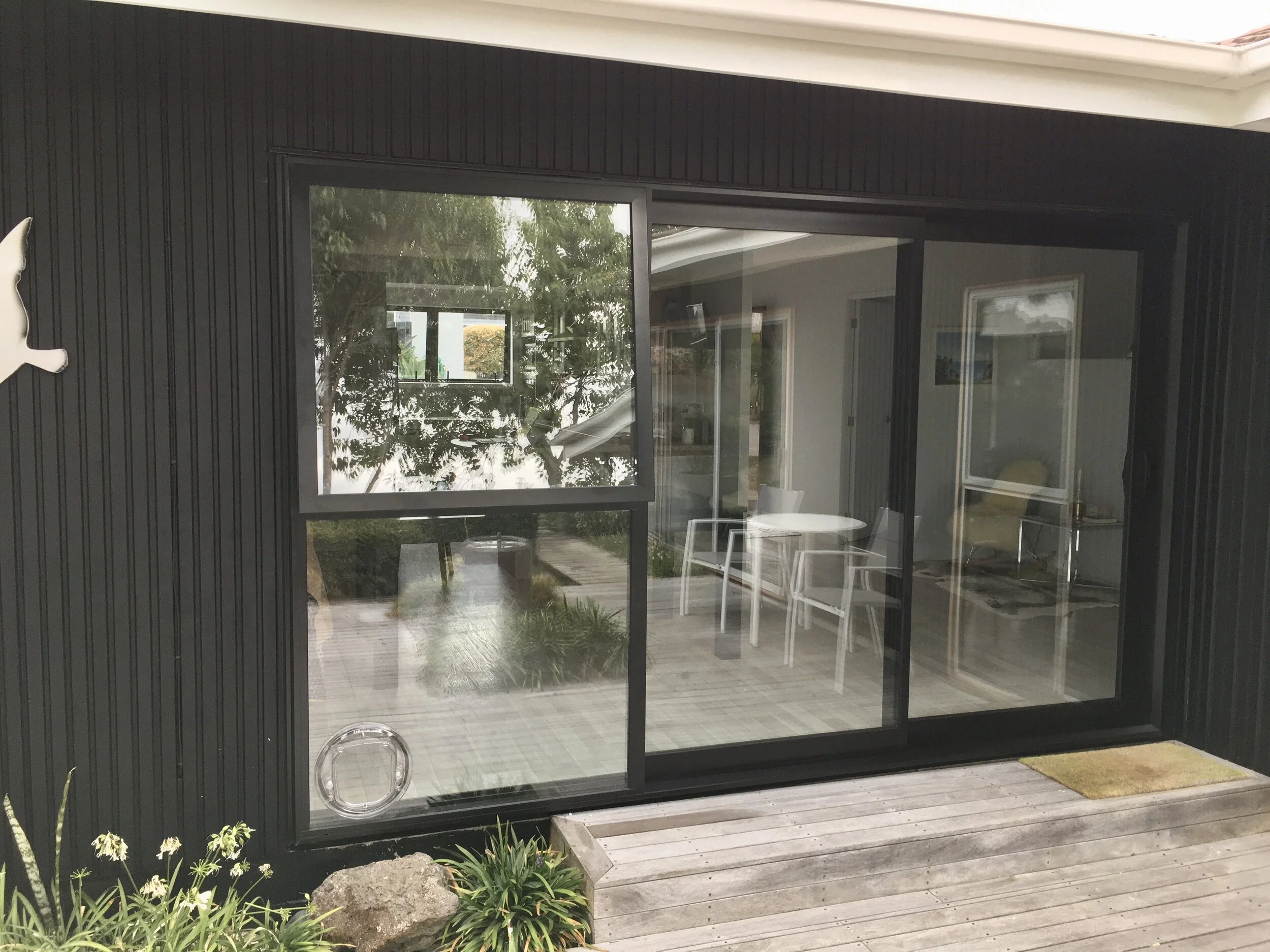 Top Signs You Need Window Repairs in Your Auckland Property