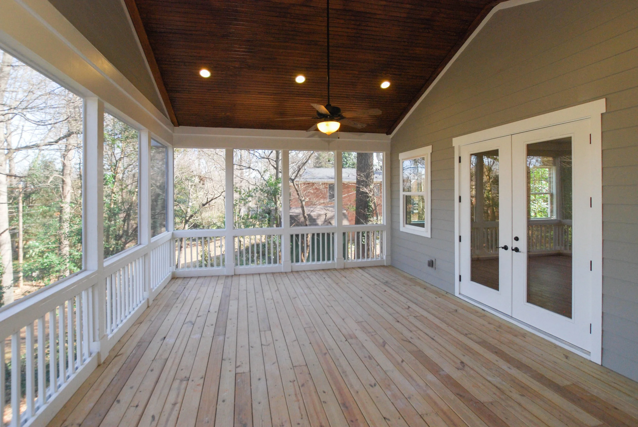 2927 Arundel Dr Charlotte NC-print-037-Screened Porch-3872x2592-300dpi.jpg