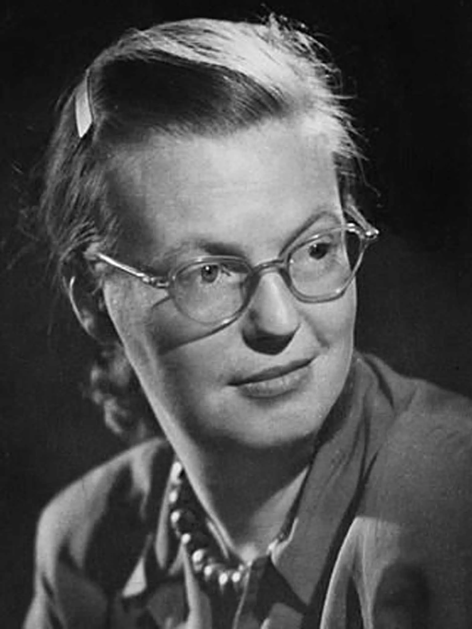 shirley-jackson-ap.jpg