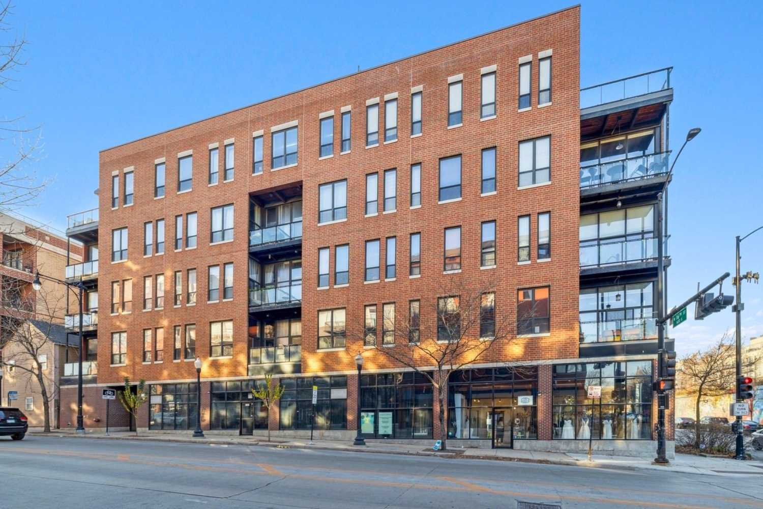 Now Managing: University Crossing Condominiums | 1610 S Halsted St