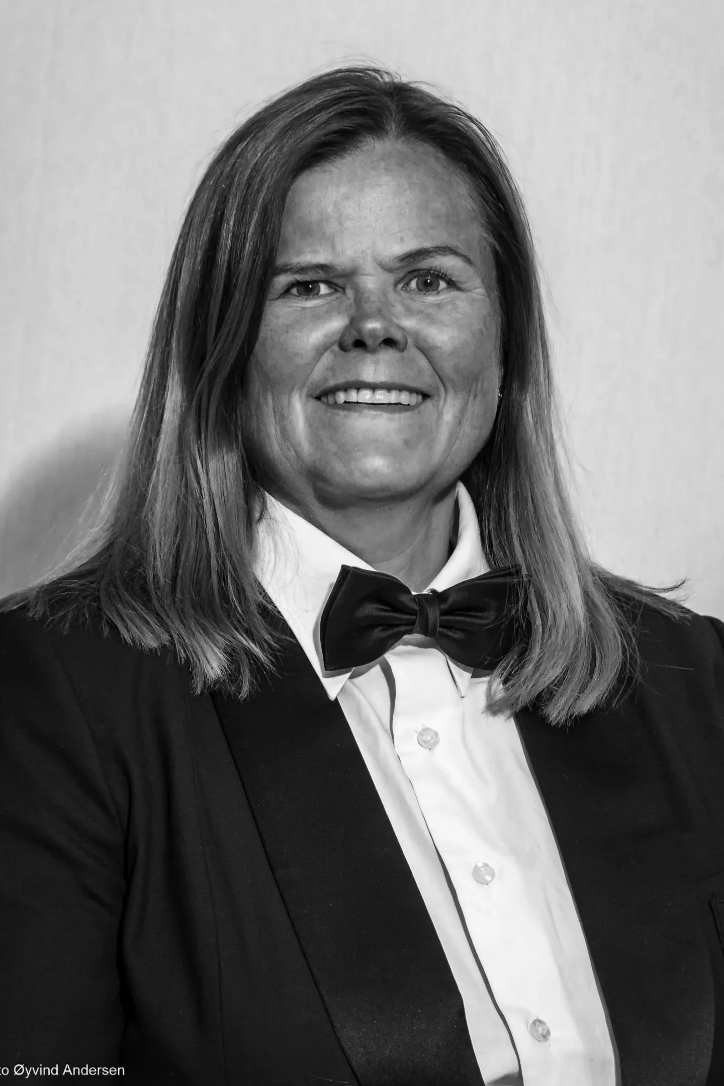Aina Løhre