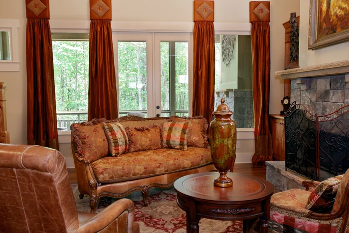 LivingRoom 020.jpg