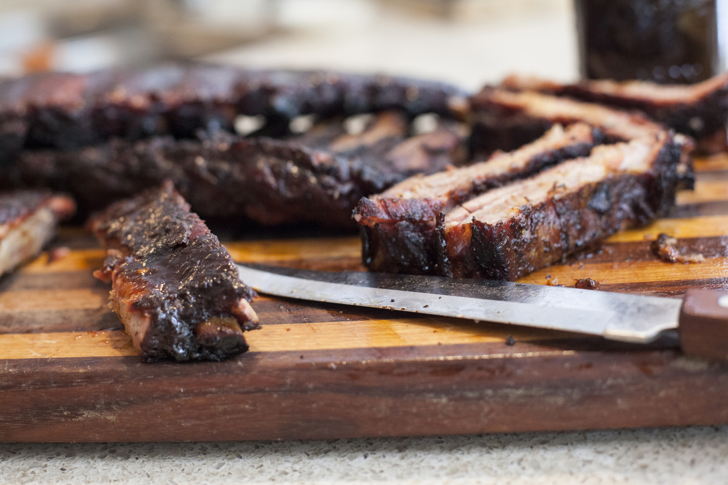 A photo of Pete's ribs by professional photographer Kameron Smith