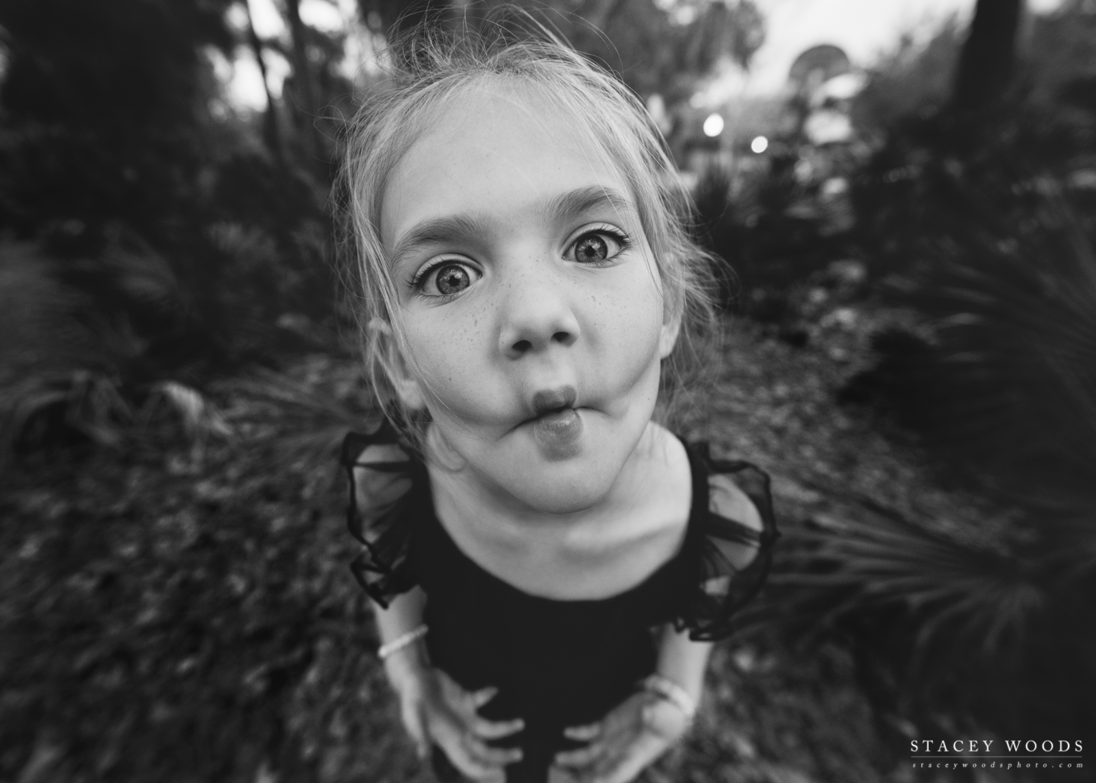 Stacey Woods candid children's photographer