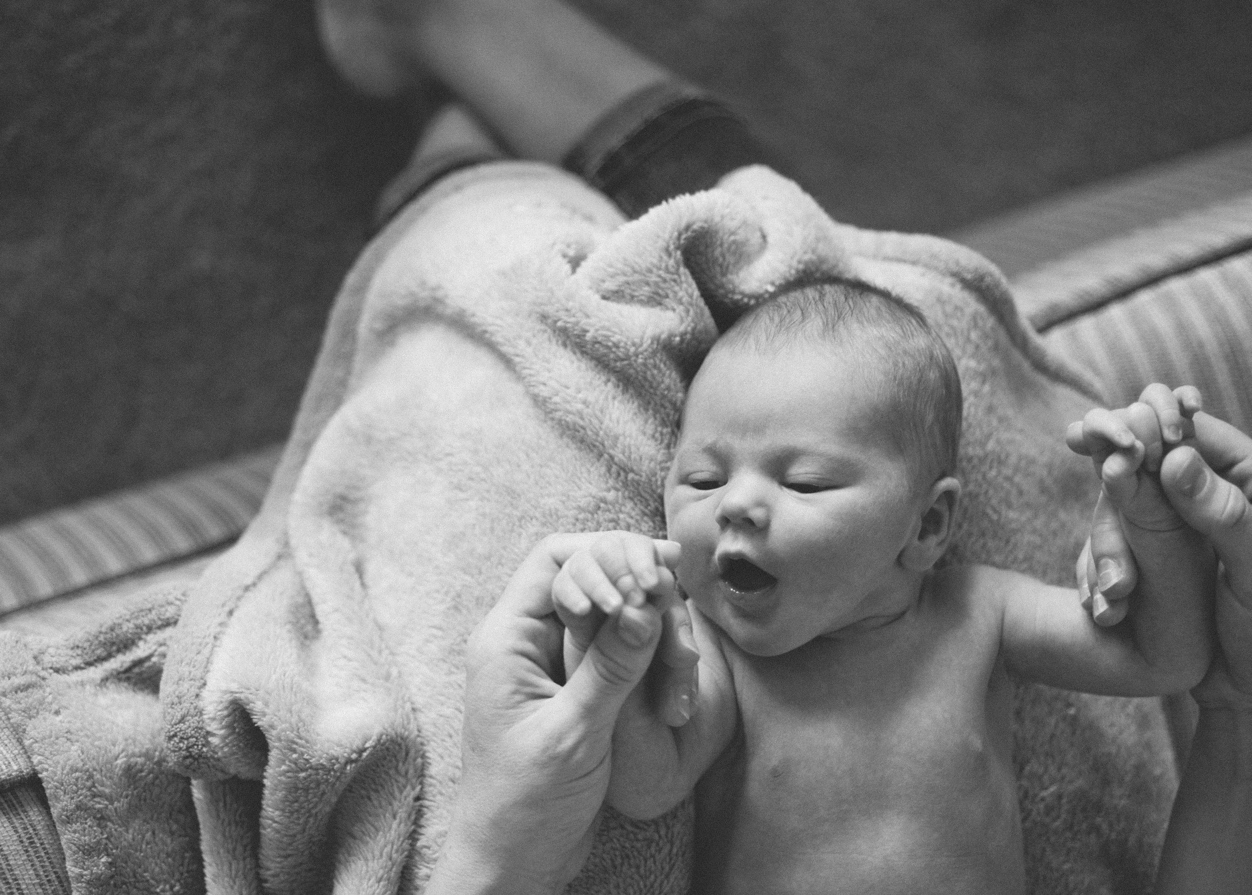 Stacey Woods lifestyle newborn photography in Tampa Bay