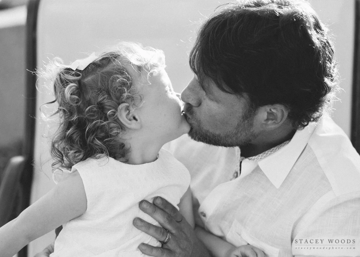 Kisses from Daddy, by Stacey Woods